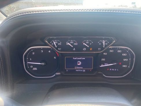 Used 2022 GMC Sierra 2500 AT4 w/ AT4 Preferred Package AWD/4WD image 20