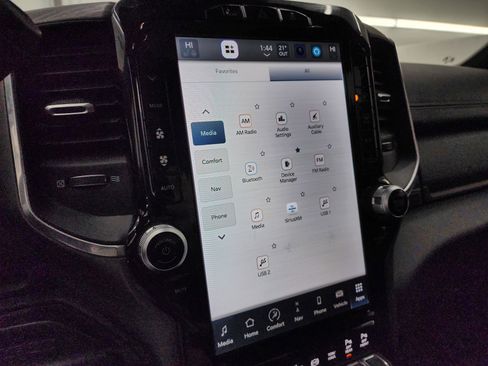 Used 2024 RAM 2500 Laramie w/ Night Edition image 56