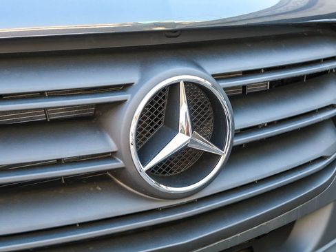 Used 2024 Mercedes-Benz Sprinter 3500 image 5