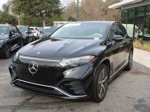 Certified 2023 Mercedes-Benz EQS 580 4MATIC SUV image 15