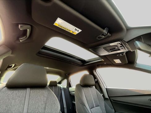 Used 2024 Honda Accord Sport image 14