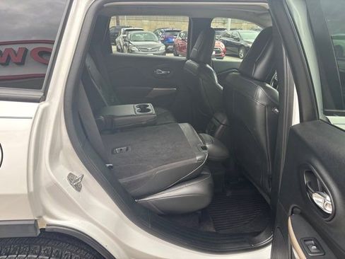 Used 2018 Jeep Cherokee Limited w/ High Altitude Package FWD image 61