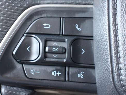 Certified 2024 Toyota Tacoma TRD Off-Road w/ TRD Off Road Premium Package AWD/4WD image 26