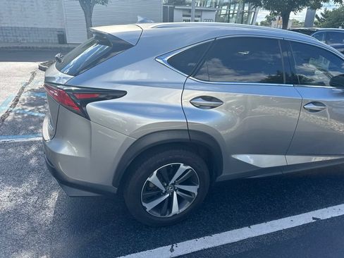 Used 2018 Lexus NX 300 FWD w/ Premium Package image 7