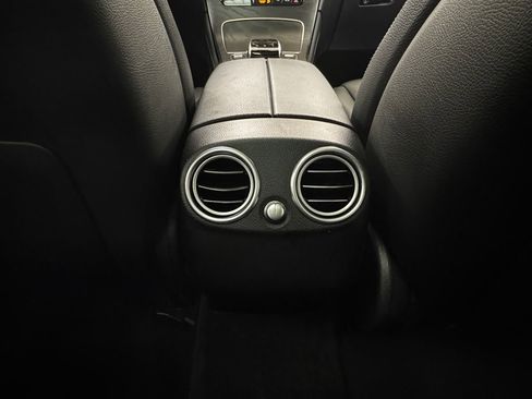 Used 2018 Mercedes-Benz GLC 300 GLC 300 image 29