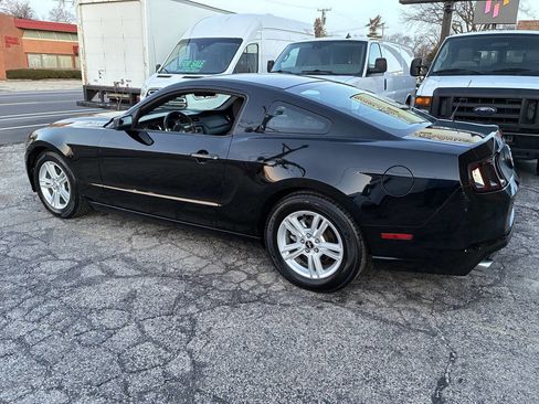 Used 2014 Ford Mustang Coupe image 8