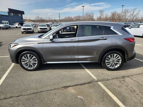 Used 2023 INFINITI QX50 Luxe image 7