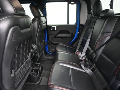 Used 2020 Jeep Gladiator Rubicon AWD/4WD image 19
