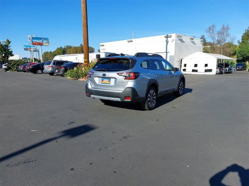 Certified 2023 Subaru Outback Limited image 7