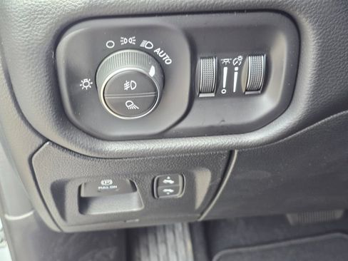 New 2026 RAM 1500 Laramie w/ Night Edition AWD/4WD image 22