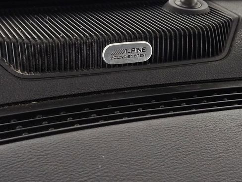 Used 2015 RAM 2500 Laramie w/ Protection Group image 23