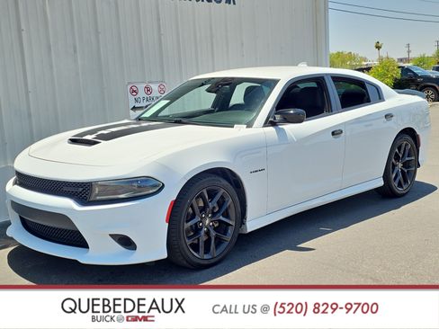 Used 2022 Dodge Charger R/T w/ Blacktop Package RWD image 3