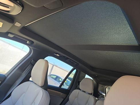 New 2026 Volvo XC90 B6 Plus w/ Protection Package Premier image 42