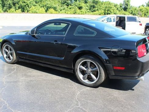 Used 2008 Ford Mustang GT Premium RWD image 3
