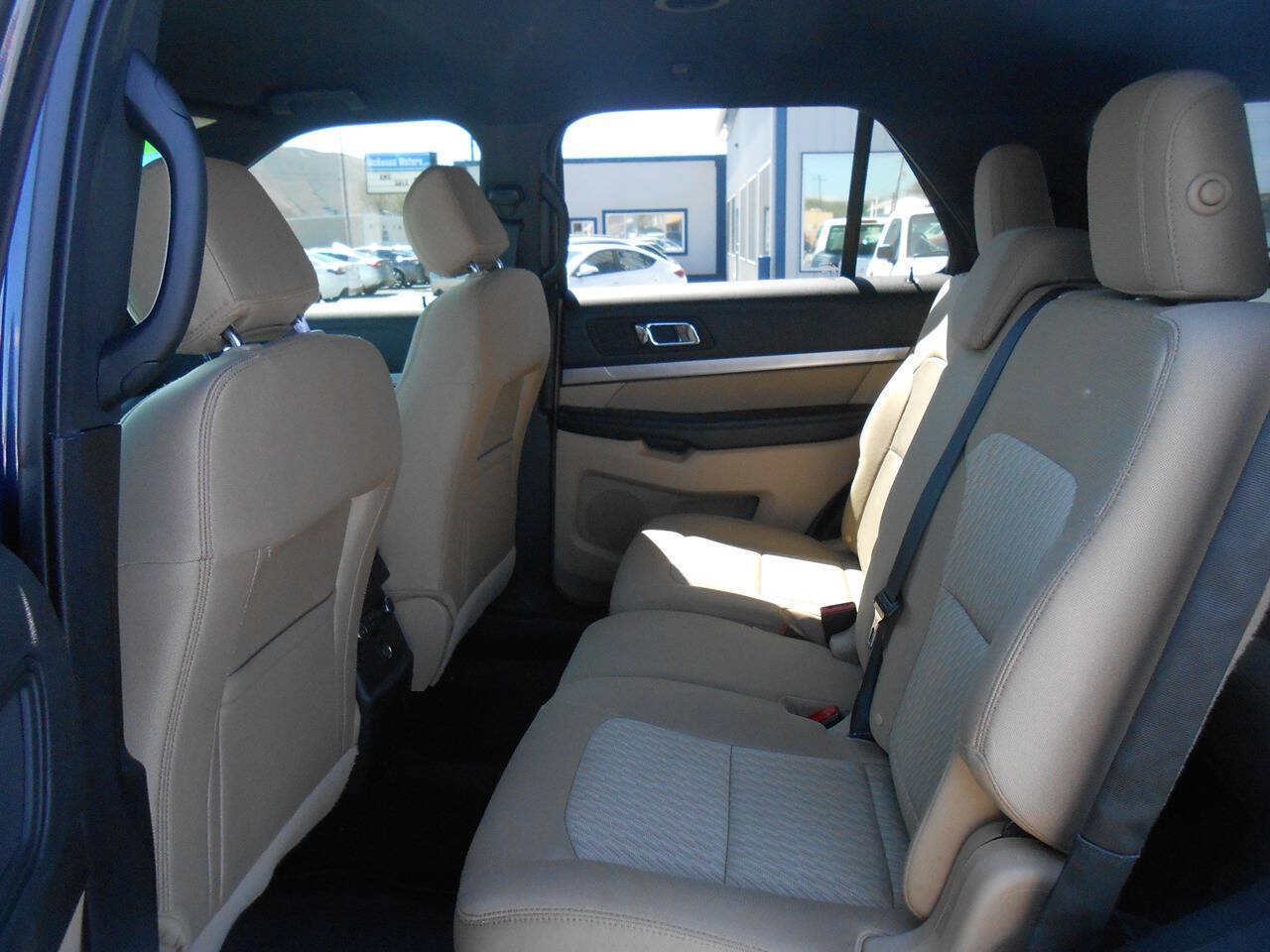 Used 2017 Ford Explorer 4WD image 11