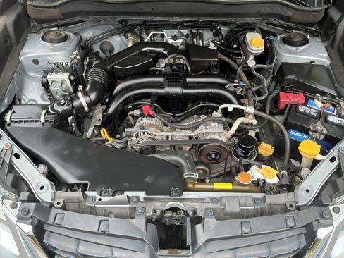 Used 2018 Subaru Forester 2.5i AWD/4WD image 33