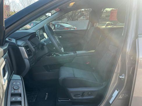 Certified 2024 Nissan Rogue SV image 12