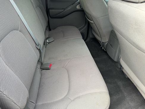 Used 2019 Nissan Frontier SV w/ Value Truck Package image 15