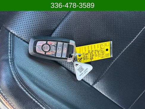 Used 2021 Ford Mustang Premium image 23