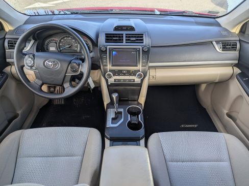Used 2012 Toyota Camry SE image 13