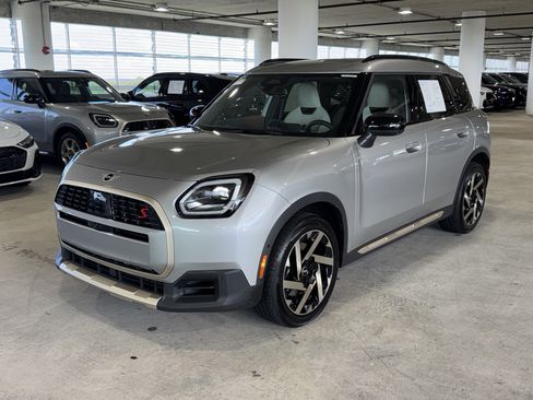 Used 2025 MINI Cooper Countryman S AWD/4WD image 4