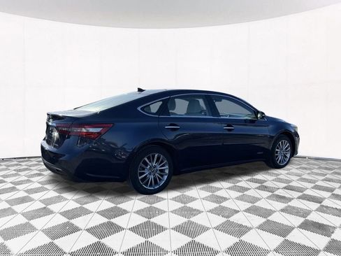 Used 2016 Toyota Avalon XLE Premium image 10