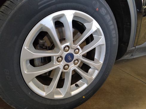 Used 2022 Ford Escape S FWD image 31