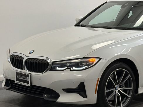 Used 2022 BMW 330i xDrive Sedan w/ Driving Assistance Package AWD/4WD image 2