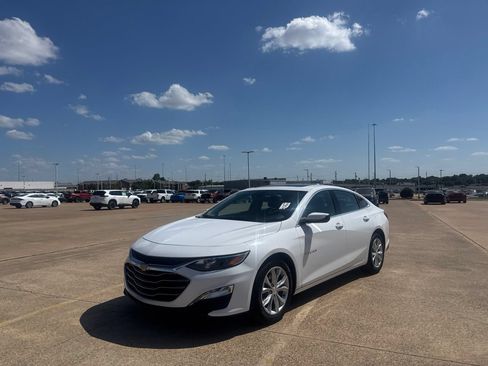Used 2024 Chevrolet Malibu LT FWD image 8