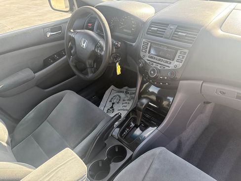 Used 2007 Honda Accord SE image 16