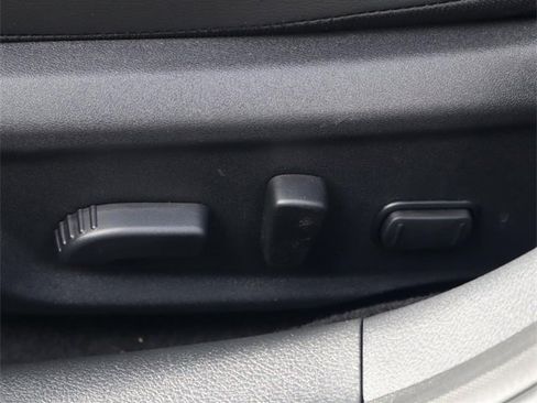 New 2025 Nissan Sentra SR w/ SR Premium Package image 21