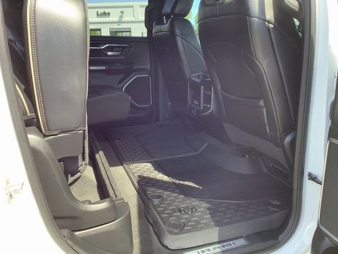 Used 2020 RAM 1500 Laramie image 39