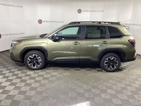 Certified 2026 Subaru Forester Premium AWD/4WD image 8