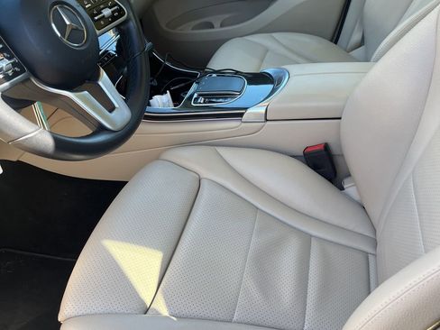 Certified 2021 Mercedes-Benz GLC 300 image 3