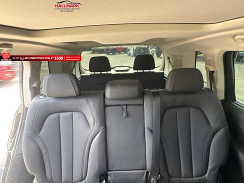 Used 2020 BMW X7 xDrive40i w/ Premium Package AWD/4WD image 23