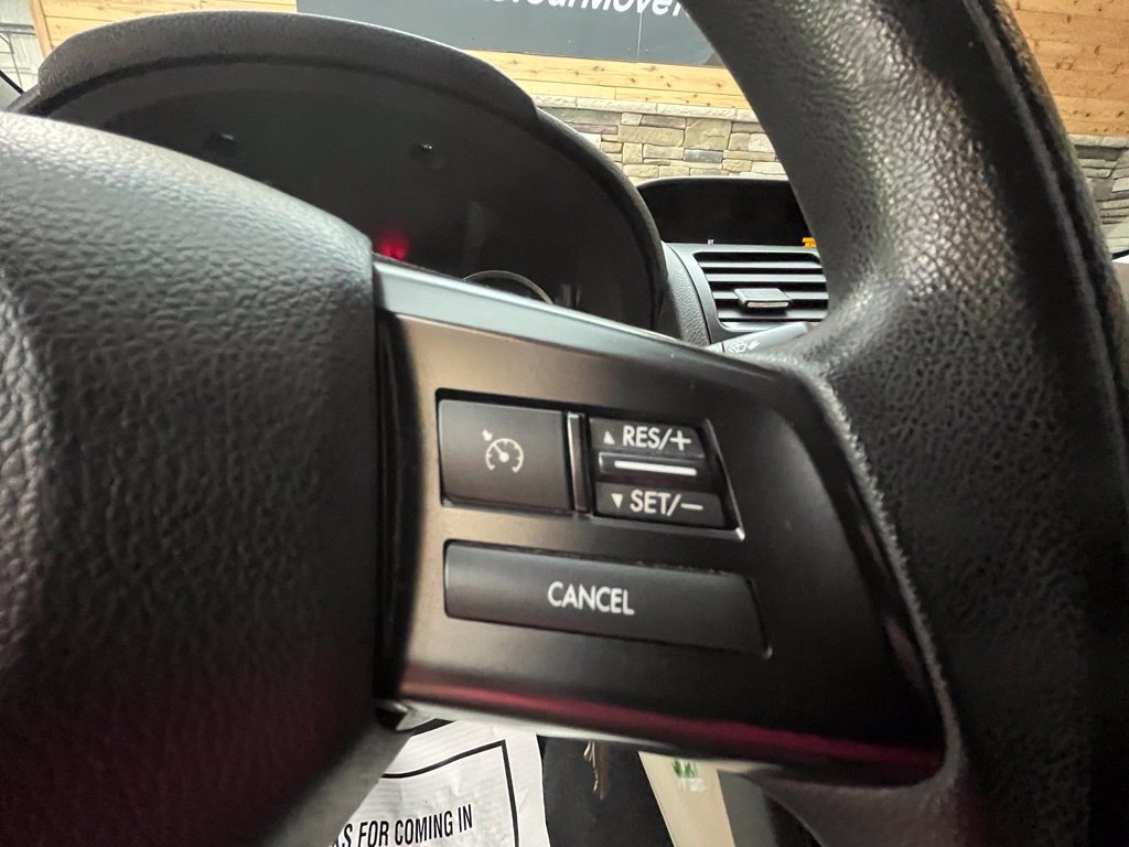 Used 2013 Subaru Crosstrek 2.0i Premium AWD/4WD image 29