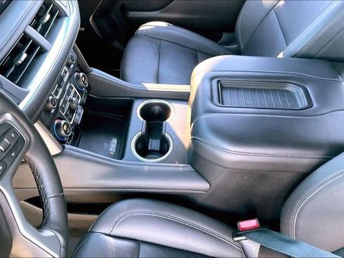 Used 2024 Chevrolet Tahoe LT image 13