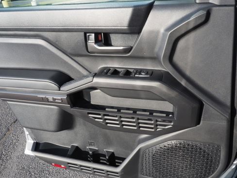 New 2025 Toyota Tacoma TRD Sport image 9