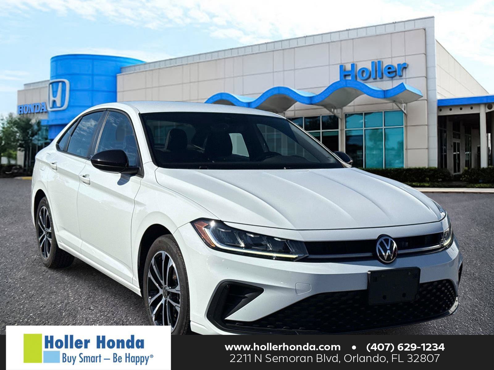 Used 2025 Volkswagen Jetta Sport FWD image 1