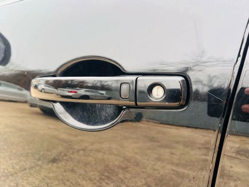 Used 2007 Nissan Altima 3.5 SE w/ Emergency Aid Pkg image 11