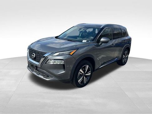 Used 2023 Nissan Rogue SL FWD image 7