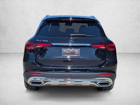 New 2026 Mercedes-Benz GLC 300 image 8