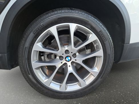 Used 2023 BMW X5 sDrive40i w/ Premium Package image 32