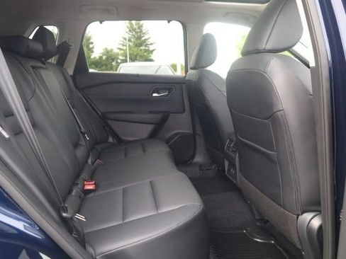 Certified 2025 Nissan Rogue SV w/ SV Premium Package FWD image 22