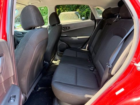 Used 2023 Hyundai Kona SEL w/ Cargo Package AWD/4WD image 29