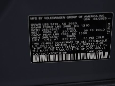 Used 2025 Volkswagen Atlas Cross Sport SEL Premium R-Line AWD/4WD image 24