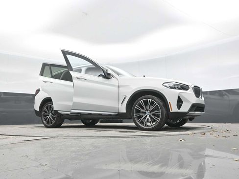 Used 2022 BMW X3 xDrive30i w/ Premium Package 2 (ZPA) image 46