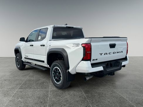 New 2025 Toyota Tacoma TRD Off-Road image 3