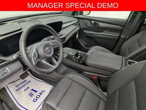 Used 2026 Buick Enclave Sport Touring w/ Power Package AWD/4WD image 13