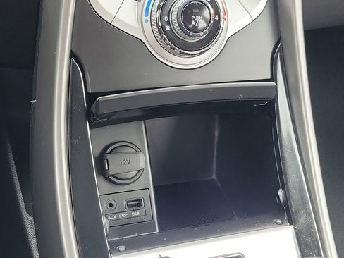 Used 2012 Hyundai Elantra GLS image 30